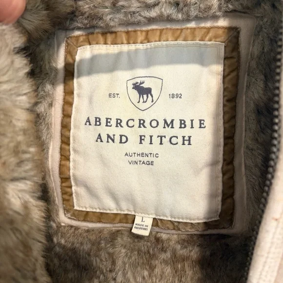 Vintage Abercrombie & Fitch Faux Fur sweatshirt girls Junior size Large - Picture 5 of 10